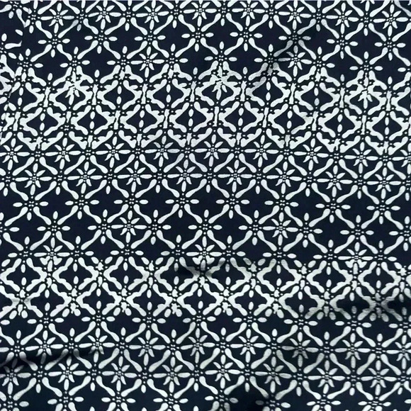 Diane Von Furstenberg 100% Silk Navy Geometric Tribal Print Drawstring Pants 6 - Picture 3 of 10